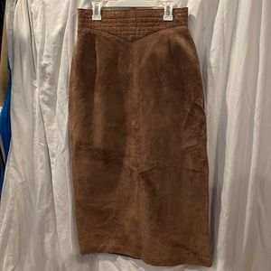 Long Brown Suede leather pencil skirt.size 8. Lord &Taylor.